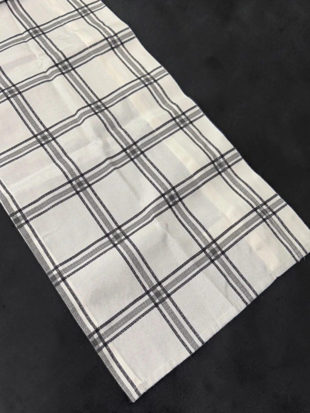 Mainstays Black Plaid Farmhouse Window Valance 56x14 NWOT